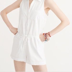 Slightly loved Abercrombie White Romper size M